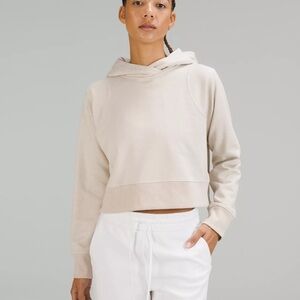Lululemon cropped bossier